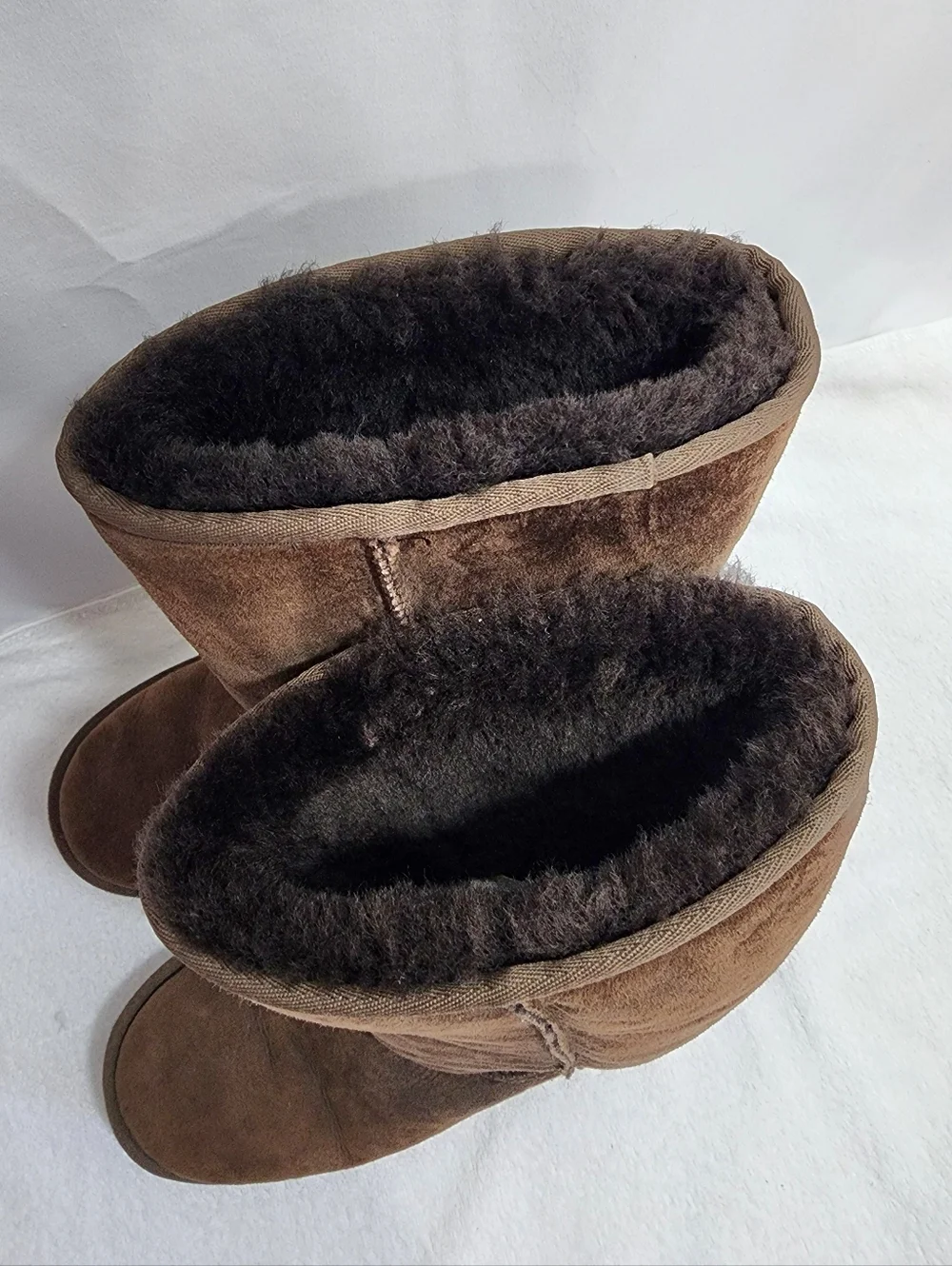 UGG Australia Classic Tall Boots Brown Sheepskin Womens Size 9